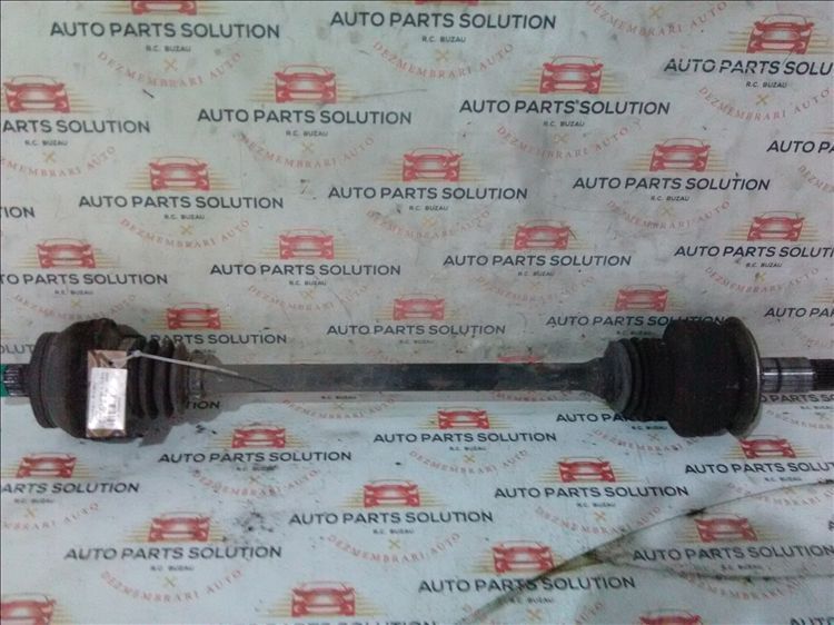 planetara dreapta spate mercedes benz c class 2.2 cdi an fabr. 2009