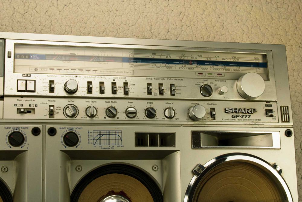 Sharp GF 777 Z Boombox касетофон