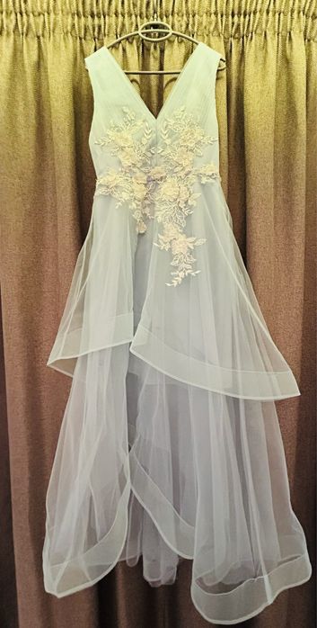 Дамска рокля