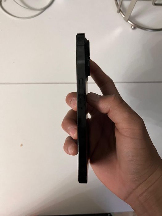 Iphone 14 pro 128/81