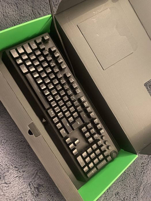 Tastatura Gaming Mecanica Razer BlackWidow Elite