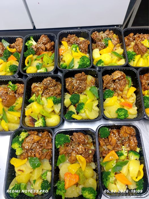 Доставка горячих обедов по городу Алматы