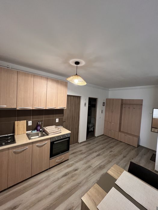 Cazare UNTOLD – Apartament 3 Camere + Parcare (Zona Vivo)