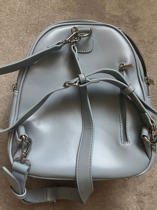 Ghiozdan elegant DOCA