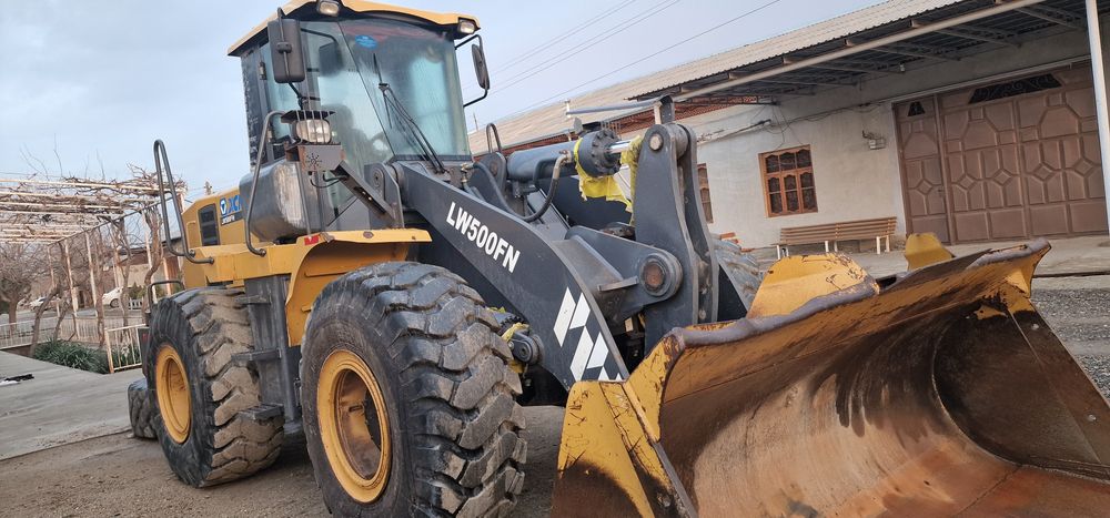 Погрузчик XCMG объем ковша 3м3