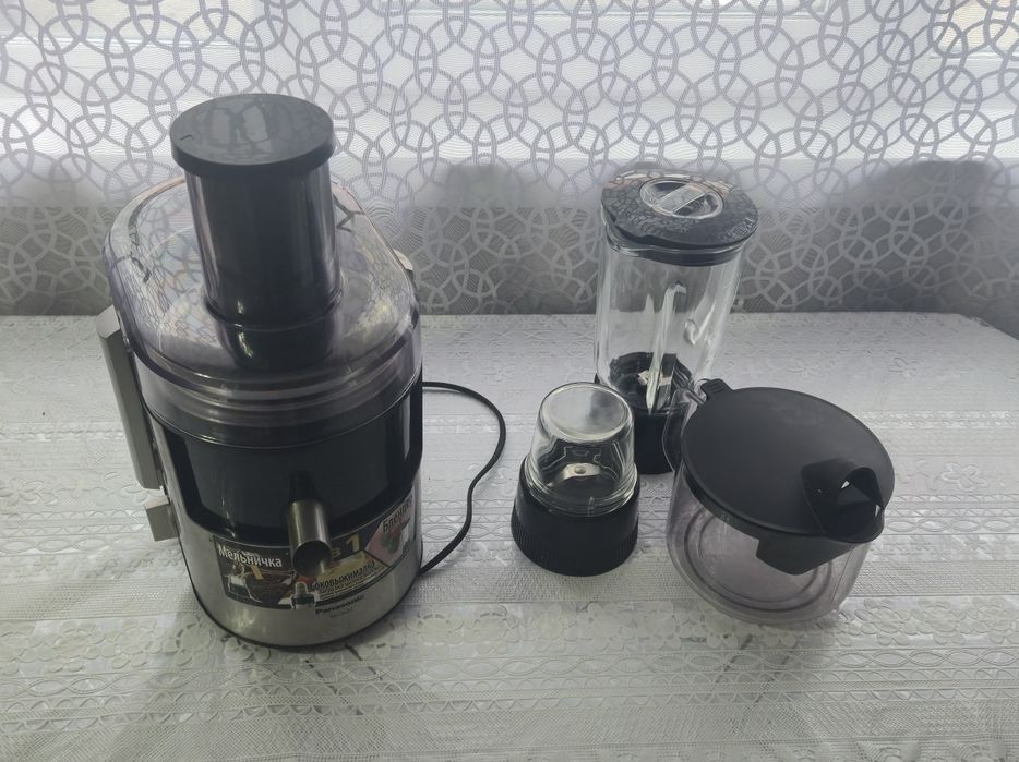Продам кухоный комбайн