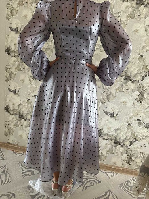 Продам платья по 5000 тг