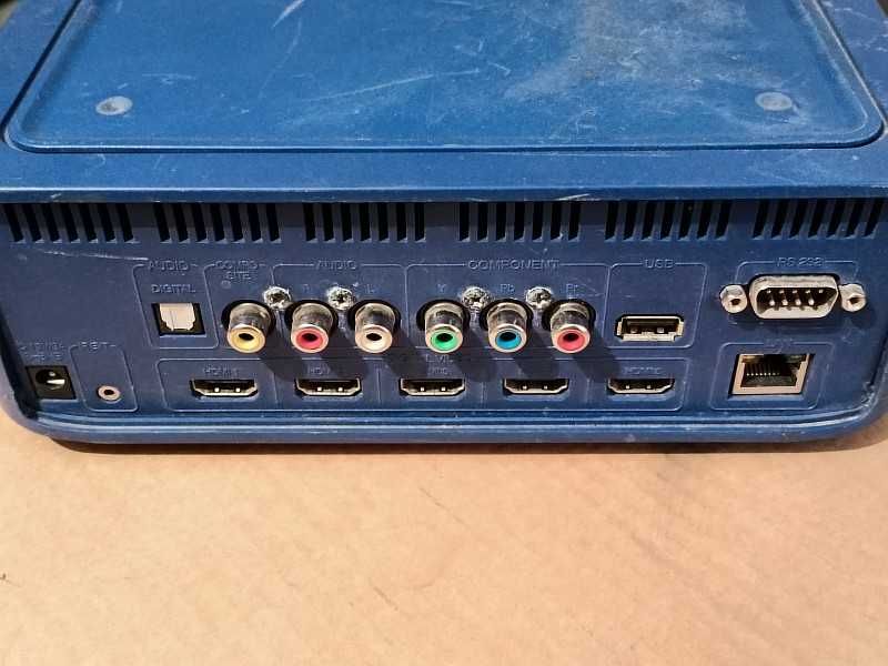 Видеодемонстратор HD HVP-4015R (Samsung).