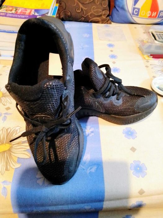 Дамски маратонки NIKE