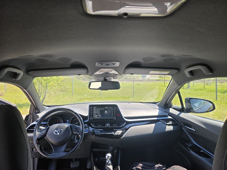 Toyota C-HR BI Tone 2021 garanție/rate 1.8 hybrid