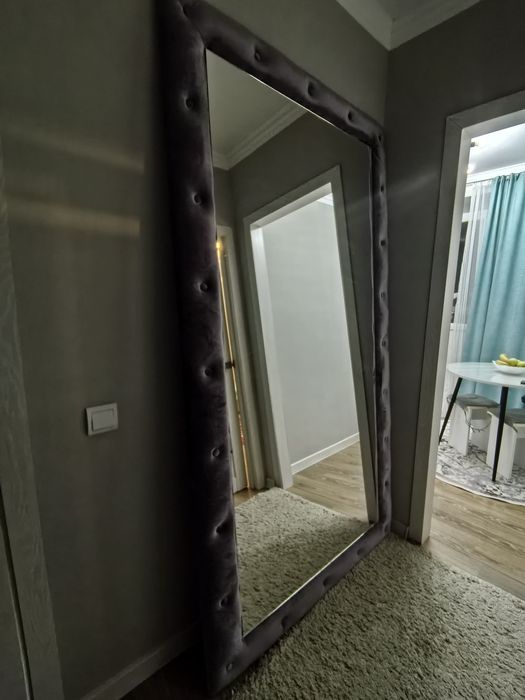 Зеркало Размер 2.2 на 1.2 м