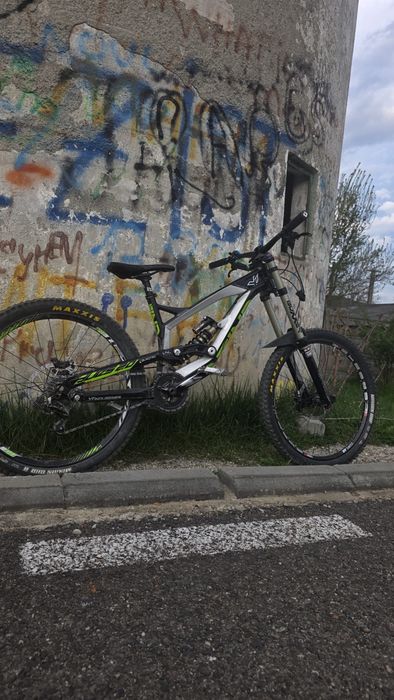 Bicicleta Downhill/Freeride YT TUES 2.0 COMP cadru M 26”