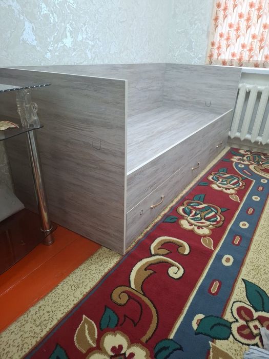 Продаётся кровать