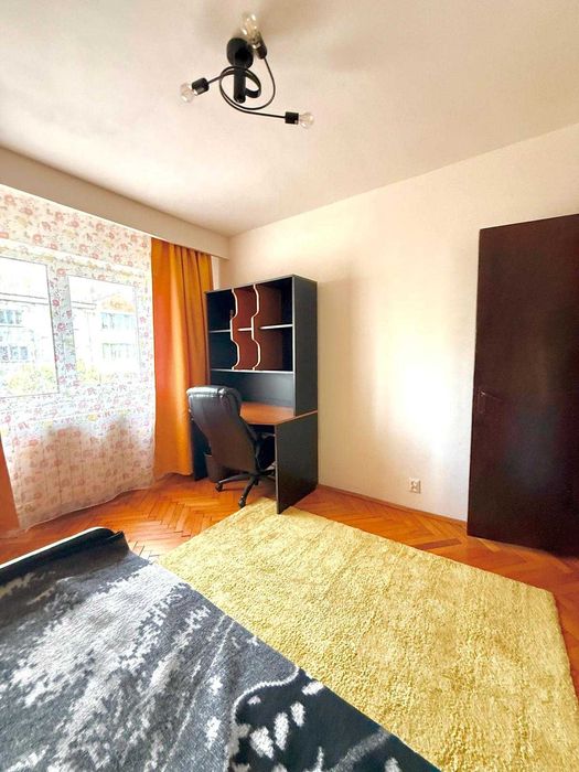 De închiriat Apartament 3 camere 2 bai -spațios, complet utilat, zonă verde, bloc anvelopat