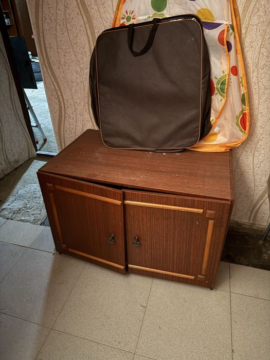 Отдам даром мебель