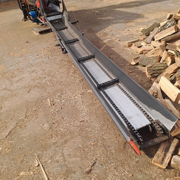 Машина за рязане и цепене на дърва