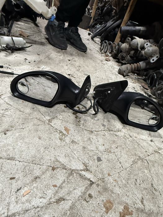 Огледала от Seat Leon 1m