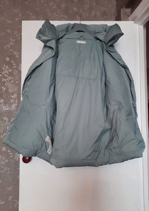 Продам зимний пуховик