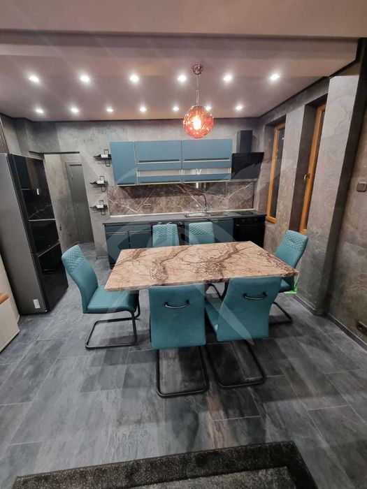 Продава се Двустаен апартамент в София, Център - 66 кв.м за 5137 €/кв.м - Снимка #1