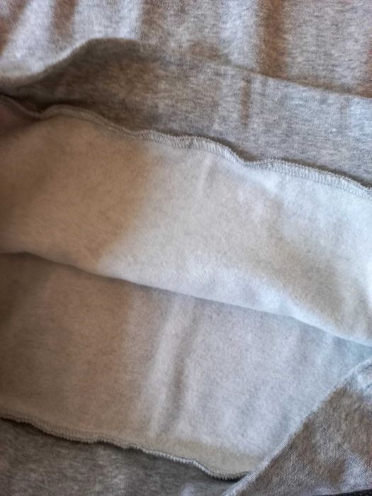 Дамски спортен суичър