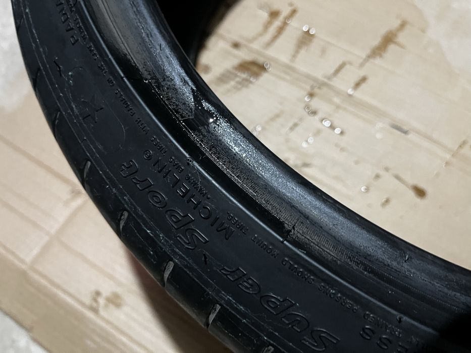 2 покрышки на бмв семерки