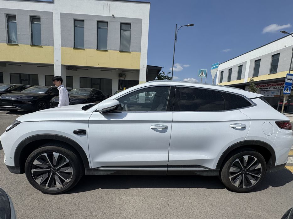 BYD CHenpion Smart driving 605 full