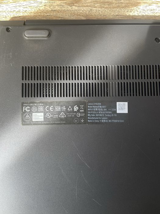 Ноутбук lenovo v15