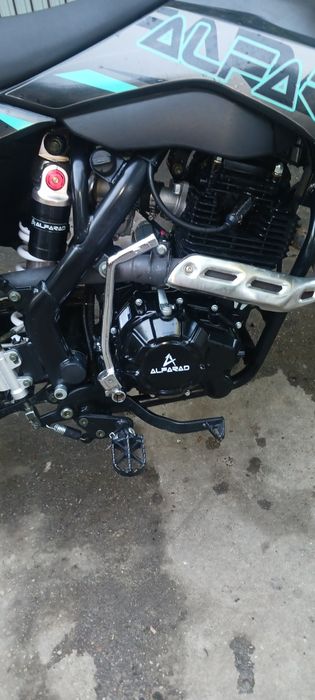 Vand cross 250cc ca și nou