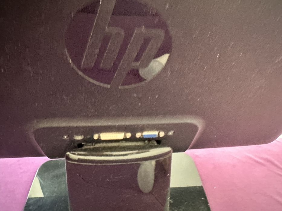 Монитор HP 2011x (20 дюймов, LED, Ultra Slim)