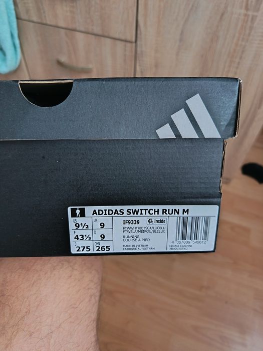 Чисто нови маратонки ADIDAS SWITCH RUN M  original 43 номер 40 евро