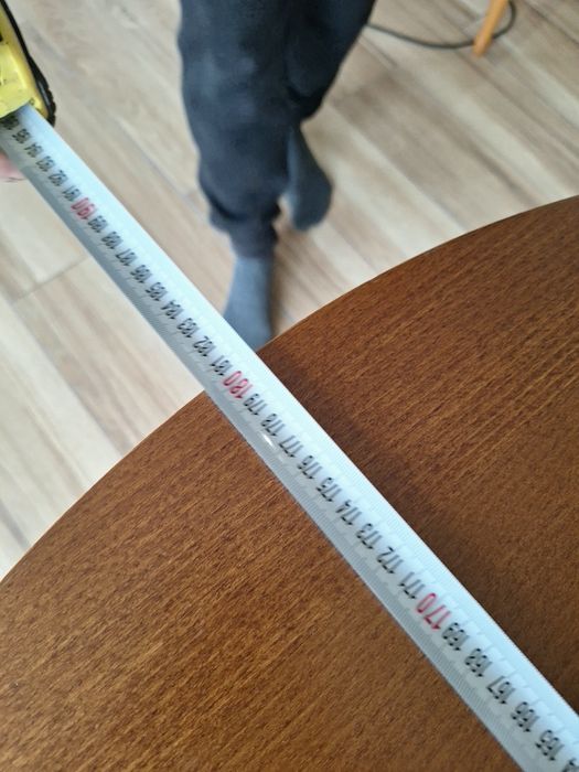 Трапезна дървена маса