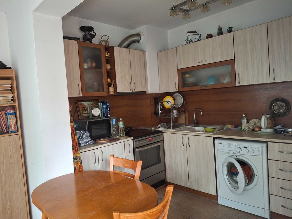 Продава се Двустаен апартамент в Варна, Окръжна болница - 65 кв.м за 2770 €/кв.м - Снимка #4