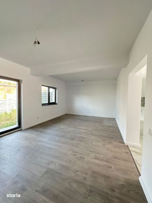 Casa de Vanzare/P+1+M/Bragadiru-Cartierul Independentei