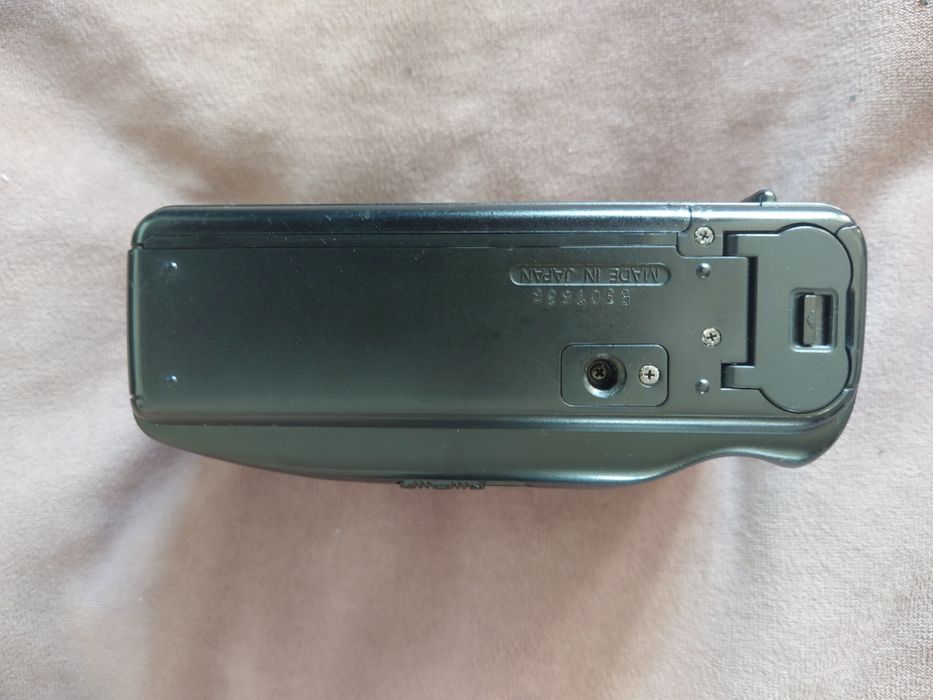 Aparat foto compact Nikon W35