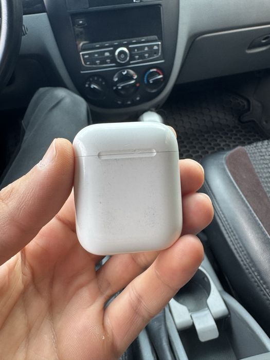 AirPods 2:1 сотилади