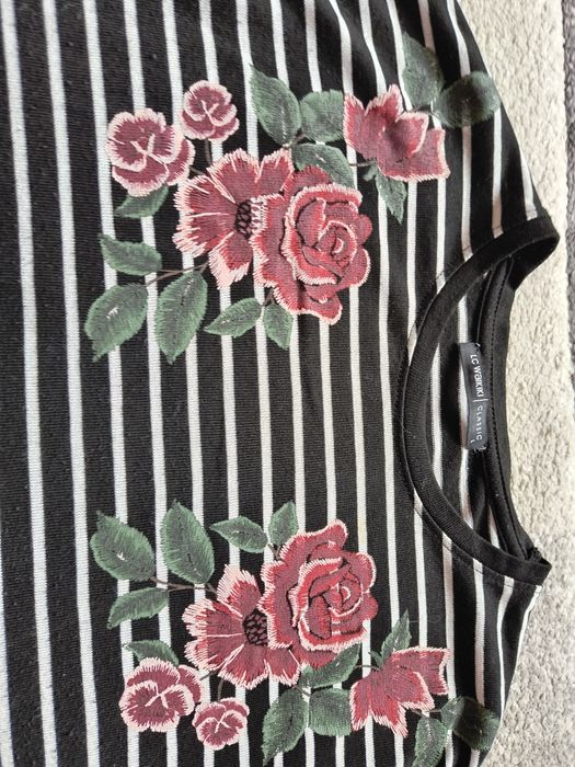 Пуловери и блузи размер Л LcWaikiki