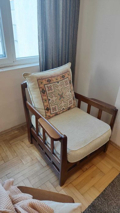 Винтидж италианска холова гарнитура от масивно дърво