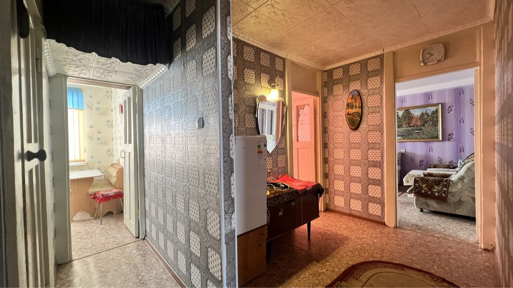 В центре города продаеться 3х комн квартира на 5 этаже,не угловая