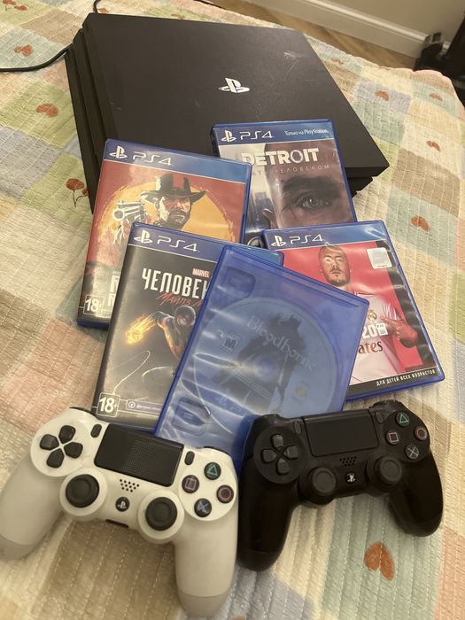 Sony PS4 Pro 1 Tb