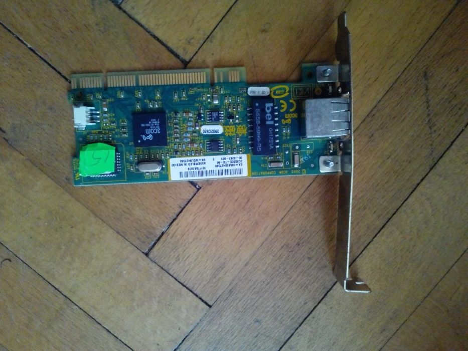 Placa de retea 3Com PCI 10/100Mbps 3C905CX-TX-M 3Com