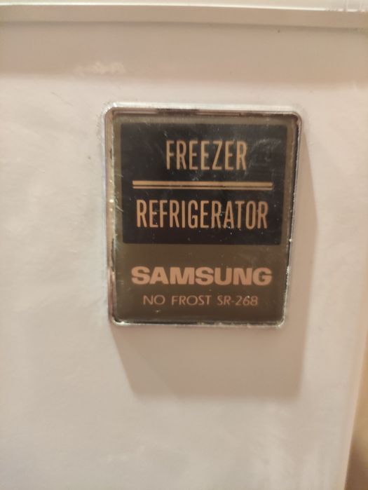 Продам холодильник