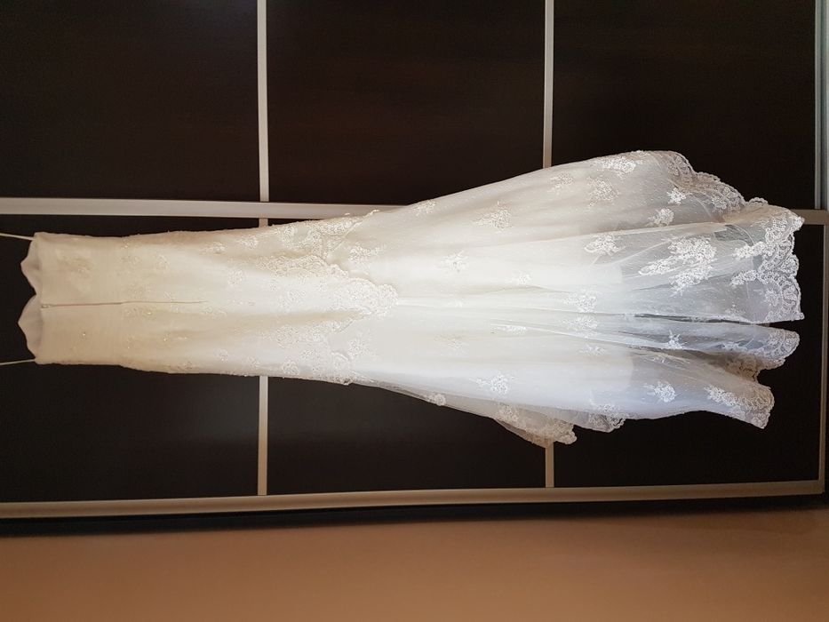 Rochie de mireasa "Fara Sposa"+voal lung