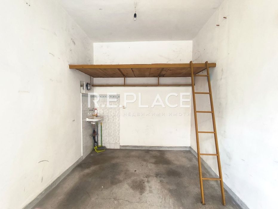 Дава се под наем Гараж / Паркомясто в Варна, Спортна зала - 13 кв.м за 179 € - Снимка #3