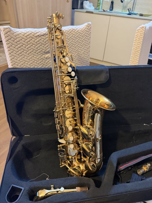 Продава се Саксофон WEBER