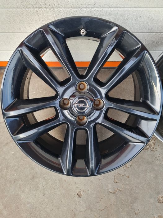 Оригинални джанти за ОПЕЛ OPEL R17 4x100 ET44 7J