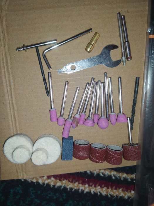 Вихерь Гравер Электрический