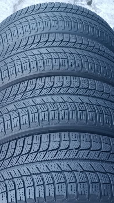 215/60/17 Michelin