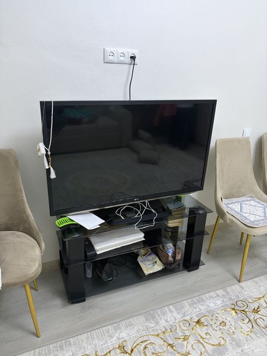 Телевизор LG состояние нормально