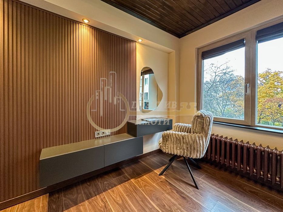 4-стаен в София-Изток площ 100 цена 1150