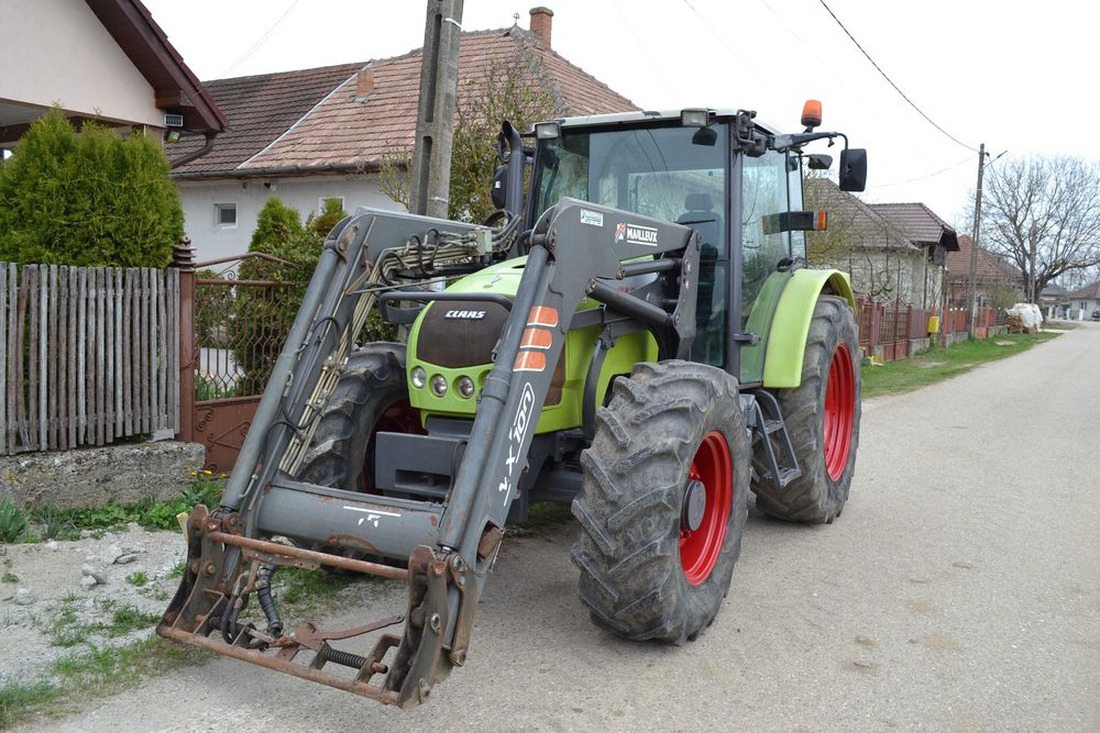 Tractor Class Celtis 446 RX